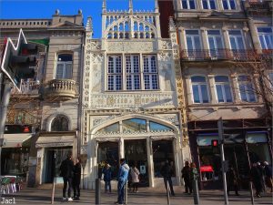 Livraria Lello bookshop ornate Neo-Gothic facade in central Porto