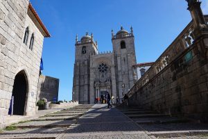 Porto Cathedral façade viewed from the forecourt steps