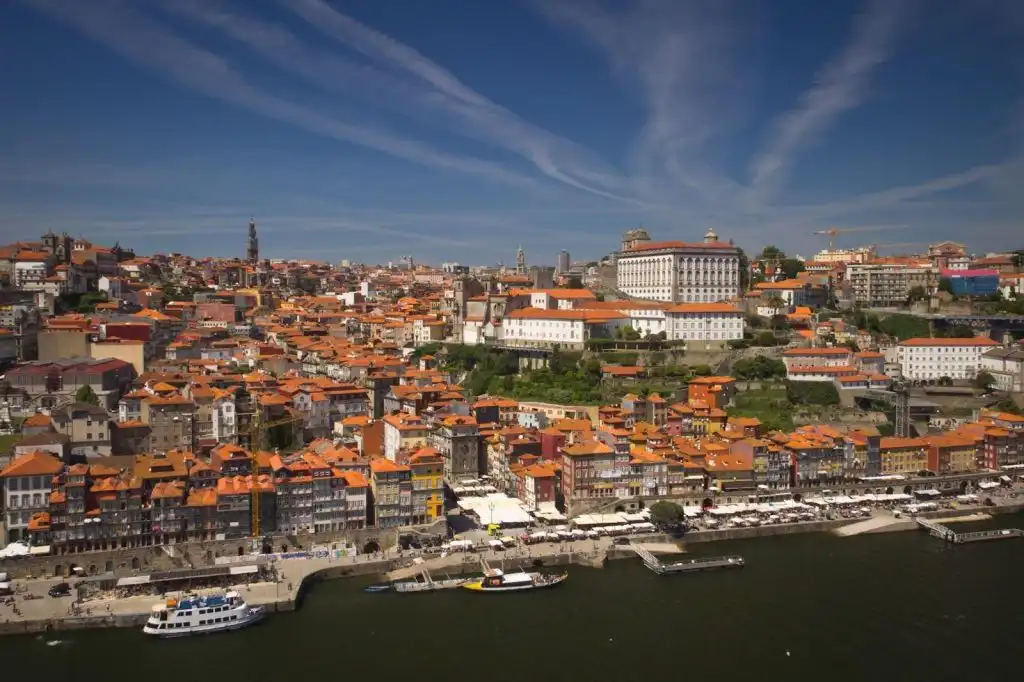 Image for Ribeira Porto Guide: Uncover the Best of Porto’s Historic Waterfront